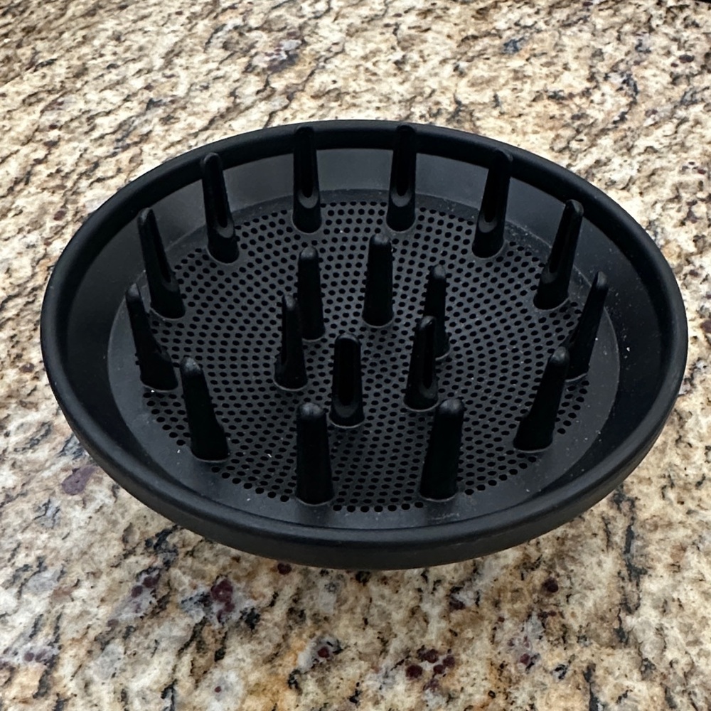 Black Hair Diffuser Attachment